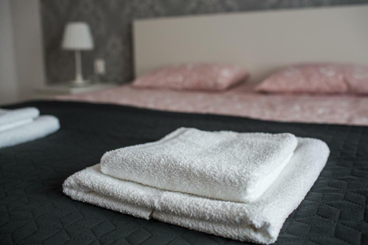 Apartament Pod Winogronami クラクフ エクステリア 写真